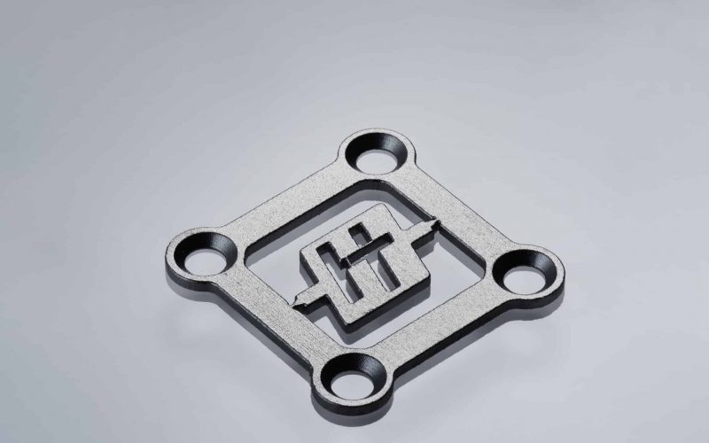 Laserschneiden Titan Implantat Laserschneiden Medizintechnik Titan Implantat t=0,6mm